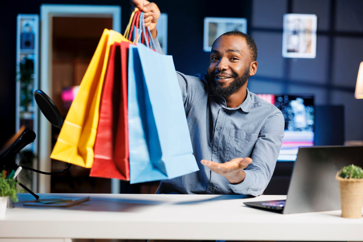 E-commerce Platforms